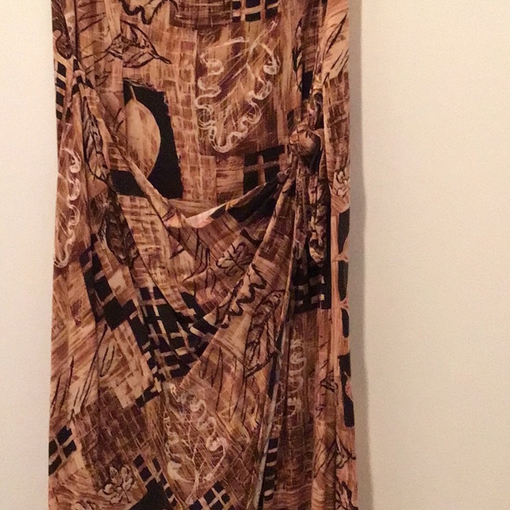 Summer dress - Picture 2 of 8